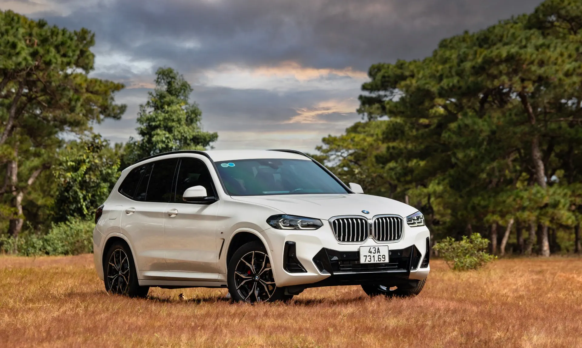 Chào hè sôi động cùng BMW với ưu đãi lên đến 100% lệ phí trước bạ