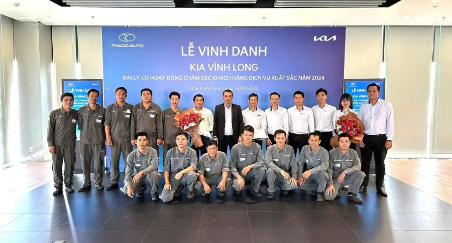 THACO AUTO vinh danh các đại lý chăm sóc khách hàng dịch vụ xuất sắc năm 2024