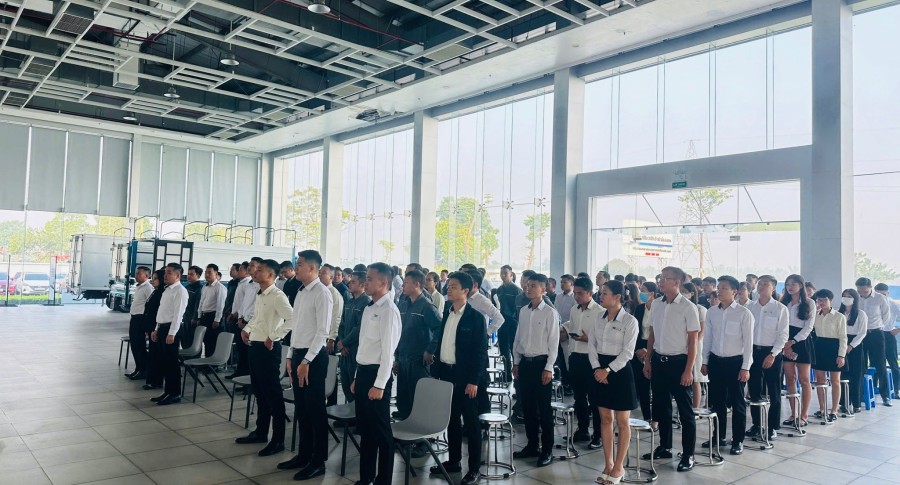 THACO AUTO VĨNH PHÚC TẬP TRUNG BÁM SÁT KẾ HOẠCH KINH DOANH DỊP CAO ĐIỂM CUỐI NĂM