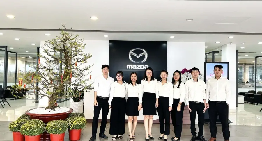 Phấn khởi những ngày đầu năm mới tại THACO AUTO Trường Chinh