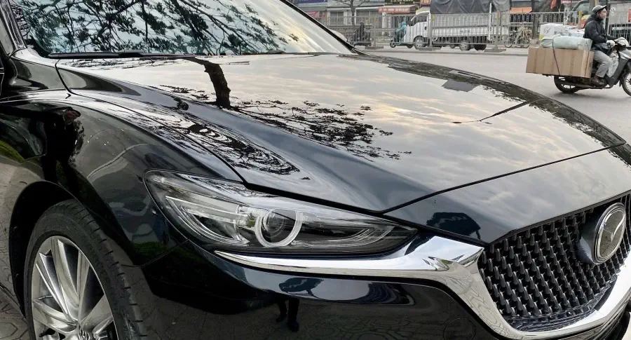 Dịch vụ đổi màu xe chuyên nghiệp ngay tại xưởng dịch vụ Mazda Giải Phóng